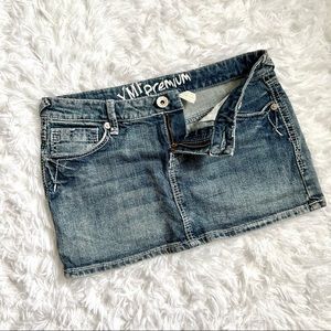 SOLD - Vintage Y2K YMI Premium Top-stitched Mini Micro Skirt